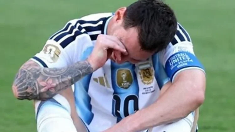 Tangisan Messi Tutup Perjalanan Legendaris