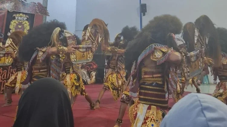 Jaran Kepang, Tradisi atau Pertunjukan?