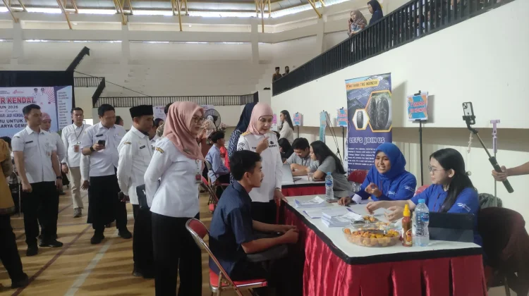 Perusahaan Kawasan Industri Kendal Buka Ribuan Peluang Kerja di Job Fair