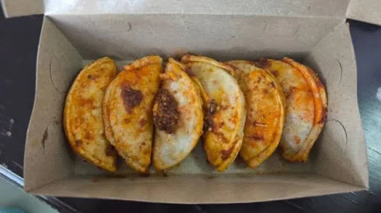 Cara Membuat Cireng Keju Chili Oil