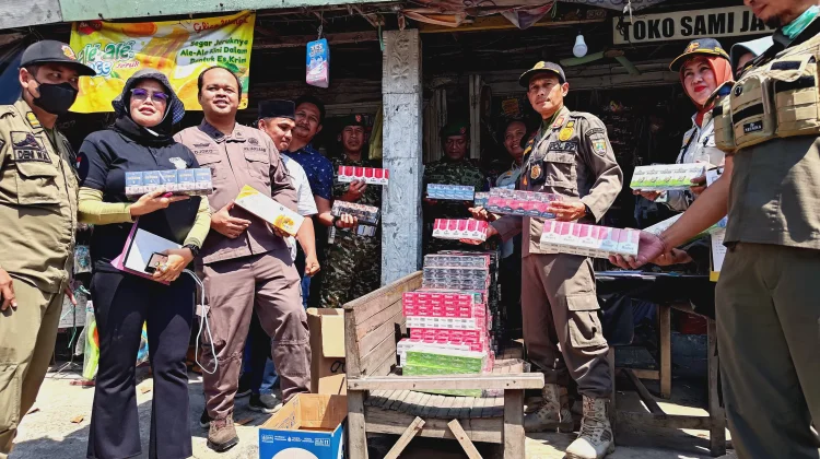 Operasi Gabungan, Petugas Sita 25.200 Batang Rokok Ilegal di Rembang