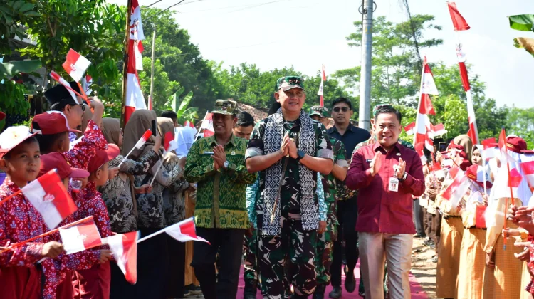 Pulihkan Akses Warga, Peresmian Jembatan Garuda Galangpengampon Pekalongan