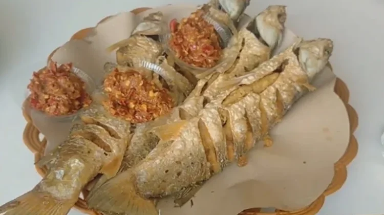 Belanak Ngendog, Kuliner Favorit Wisata Pesisir