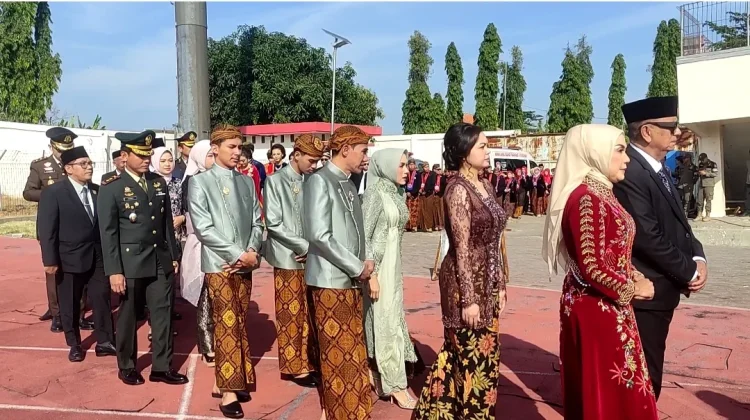 Tradisi Jawa Warnai Upacara Hari Jadi ke-421 Kabupaten Kendal