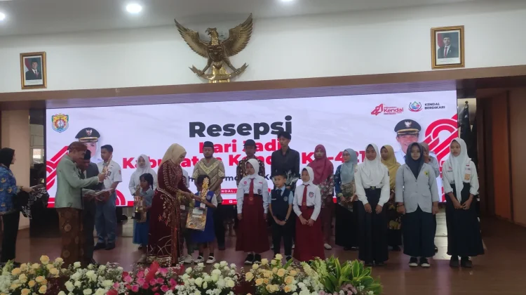 Dinarpus Kendal Gelar Lomba Literasi dengan Berbagai Jenis Lomba