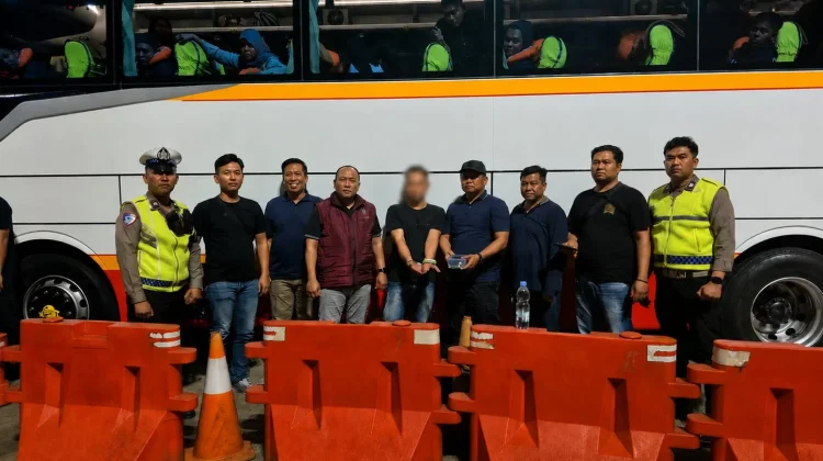 Sembunyikan Sabu dalam Permen, Kondektur Bus Antarprovinsi Dibekuk Polisi