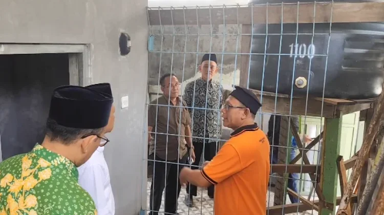 Gegara Bullying, Murid Menghindar Naik Pagar Besi dan Tangan Terjepit