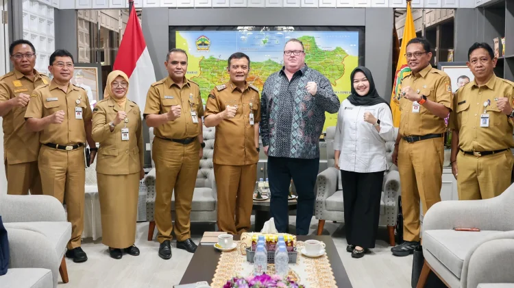 Australia Tanam Investasi Rp5,7 Triliun di Batang, Serap 1.000 Tenaga Kerja