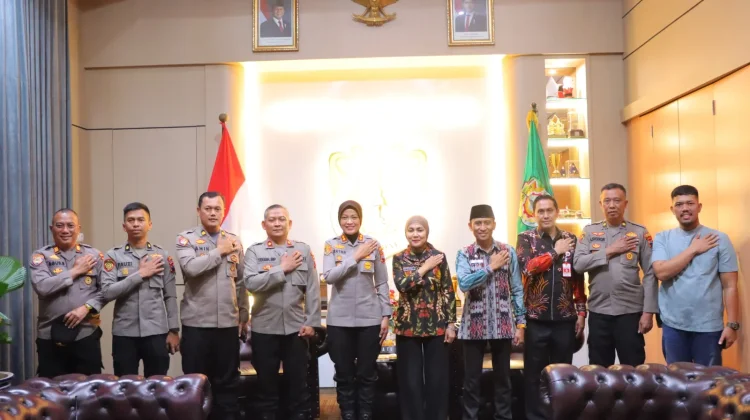 Kapolres Kendal AKBP Ratna Silaturahmi ke Bupati dan Forkopimda