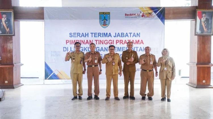 Sertijab Pejabat Pemkot, Wali Kota Salatiga Tekankan Kesinambungan Kinerja