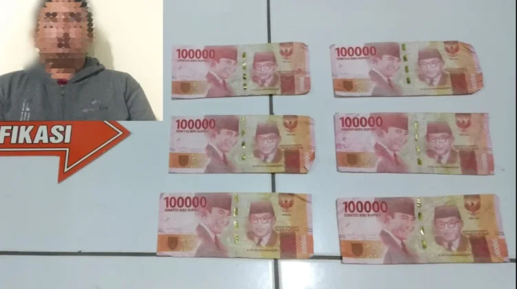 Geger di Acara Kethoprak, Pria Diduga Edarkan Uang Palsu Diamankan Warga Pati