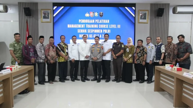 Belajar Jadi Pemimpin, Peserta Sespimmen Polri Bedah Persoalan di Demak