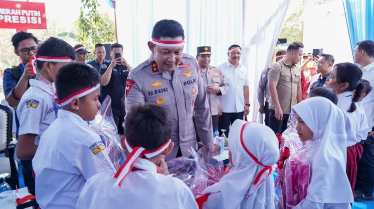 Kapolda Jateng Resmikan Jembatan Merah Putih, Bantu Akses Warga Jabungan Semarang