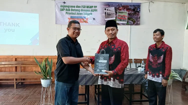 Perjuangkan Marwah Guru, MGMP Pancasila SMP Batang Gelar Anjangsana AGPPI Jateng