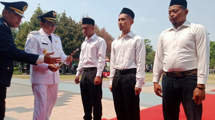 Ratusan Warga Binaan Pati Terima Remisi