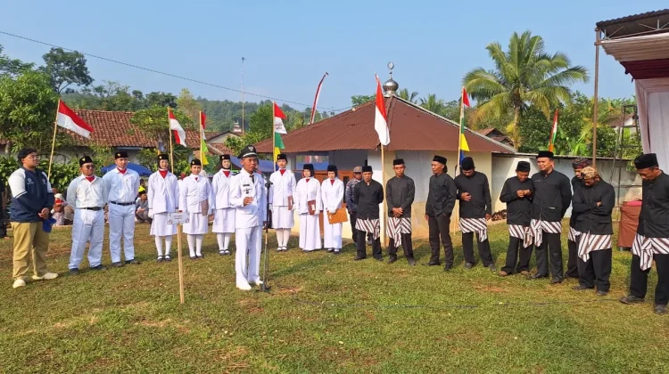 Satu Barisan di Hari Kemerdekaan, Kisah Mahasiswa KKN Undip di Desa Sodong