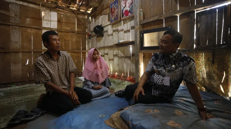 Usia ke-81, Jateng Genjot Program Perbaikan Rumah Tidak Layak Huni