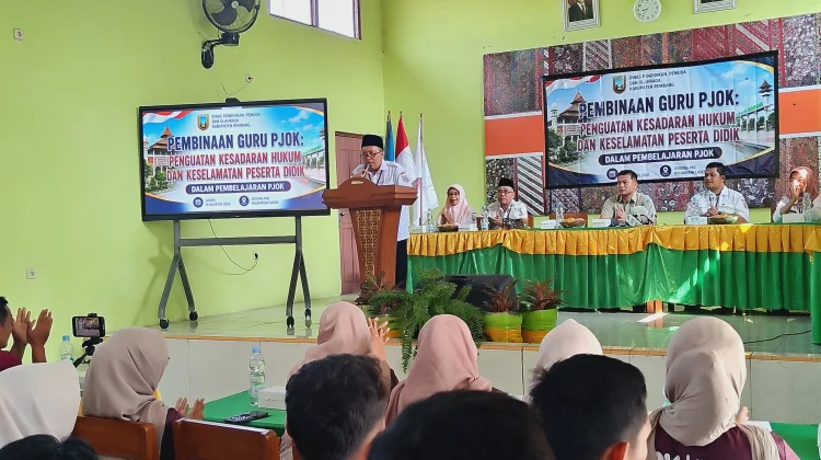 Murid Sehat, Guru Aman, Rembang Perkuat Mitigasi Risiko Pembelajaran PJOK