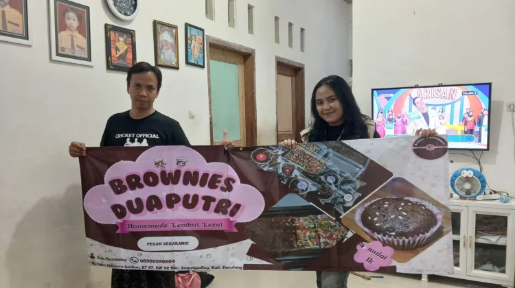 Dampingi UMKM Desa Sidokare, KKN Undip Perkuat Promosi Visual dan Rekap Penjualan