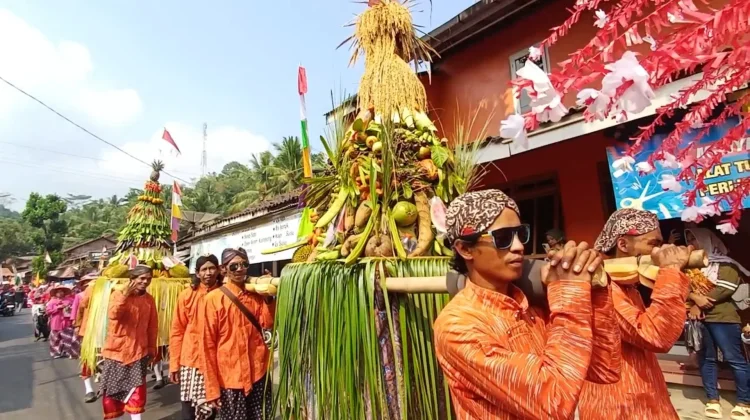 HUT RI, Karnaval Banyuasin Kembaran Purworejo Padukan Tradisi dan Kreativitas