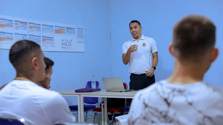 Jelang Musim Baru, PSIM Yogyakarta Dalami Regulasi Terbaru FIFA