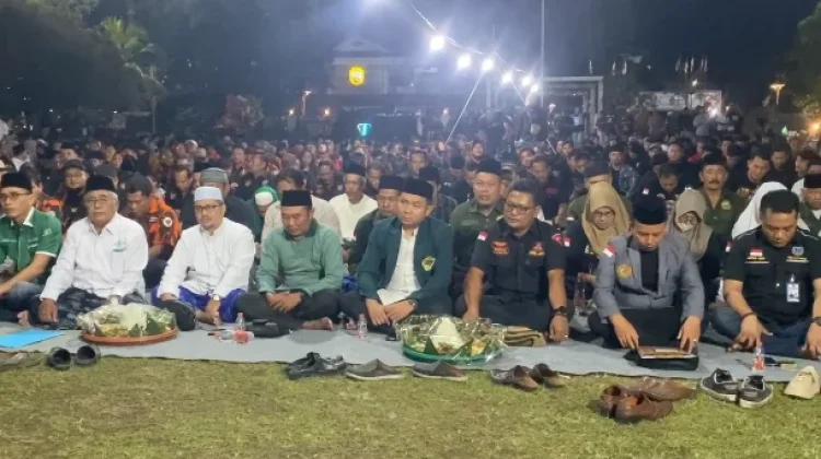 Warga Pati Doa Bersama Jaga Kondusifitas Daerah
