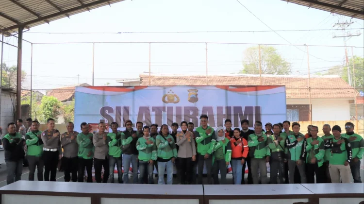Polres Kendal Perkuat Sinergitas dengan Komunitas Ojol