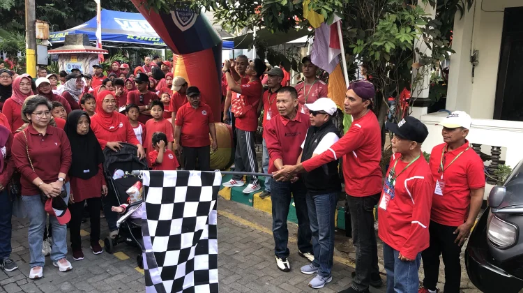 Jalan Sehat HUT ke-81 RI, Warga RW5 Pasadena Guyub dalam Semangat Kemerdekaan
