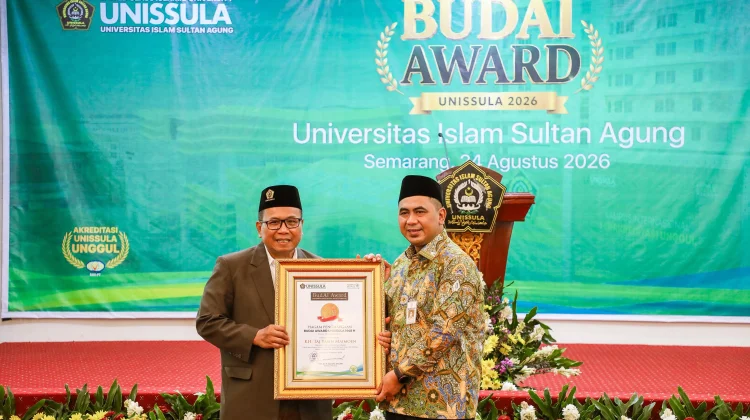 Keteladanan Gus Yasin Antar Raih Budai Award 2026