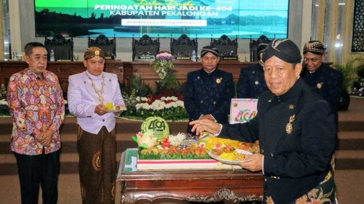 HUT ke-404 Pekalongan, DPRD Tekankan Disiplin, Pemkab Pastikan APBD Bermanfaat