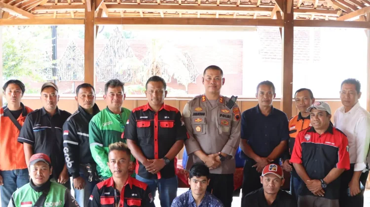 Rangkul Ojol, Kapolres Salatiga Ajak Jaga Kamtibmas dan Bijak Bermedia Sosial