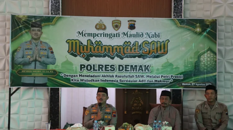 Polres Demak Perkuat Ketakwaan Personel Lewat Binrohtal Maulid Nabi