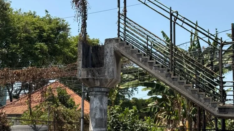 Kondisi Jembatan Penyeberangan di Semarang Memprihatinkan, DPRD Desak Perbaikan