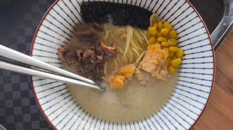 Cara Membuat Ramen Kuah Creamy Ala Rumahan