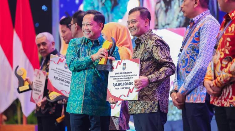 Ubah Ribuan Ton Sampah Jadi Energi, Jateng Raih Penghargaan Nasional