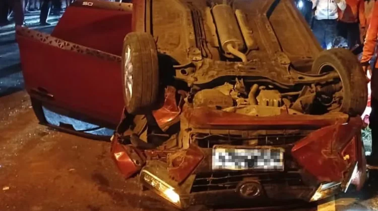 Toyota Agya Terguling di JLS Salatiga, Empat Pelajar Terluka