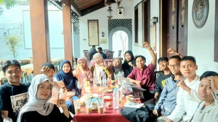 Sempat Viral di Mimbar Ekspresi, Ahmad Fajar Kini Pimpin Forum BEM Se-Rembang