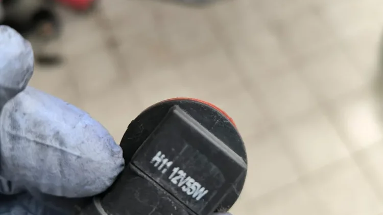 Bukan Sekadar Terang, Kenali Standar dan Fungsi Lampu Mobil