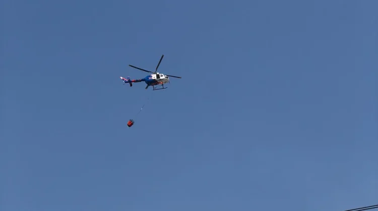 Kebakaran TPA Putri Cempo, Polri Kerahkan Helikopter dan Water Cannon