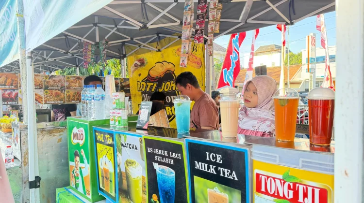 Bazar UMKM, Pelaku Usaha Antusias Ikuti RRI Fest Semarang 2026