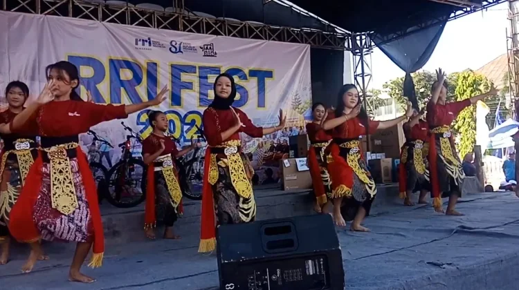 RRI Fest Semarang Jadi Ruang Ekspresi, Sanggar Kusuma Wiratama Tampilkan 5 Tarian