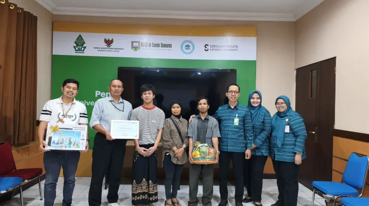 Peringati HPN 2026, BPJamsostek Ungaran Kunjungi Pasien Kecelakaan Kerja