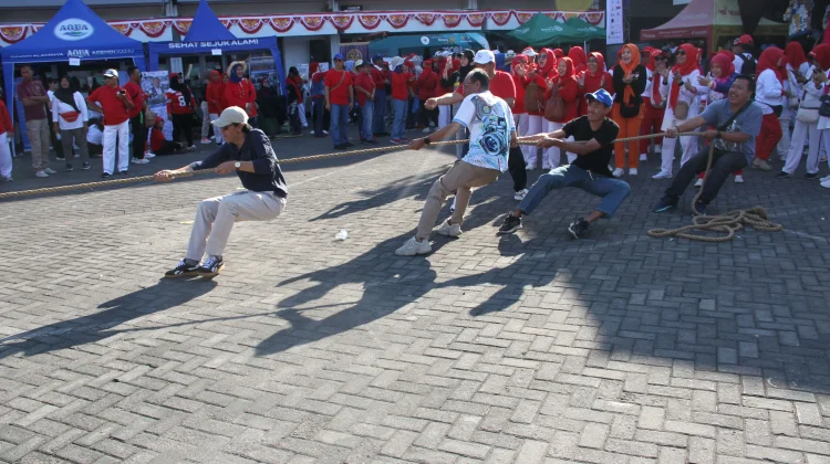 Tarik Tambang dan Cerminan Falsafah Hidup Jawa