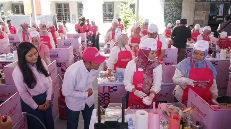 Bright Gas Bidik Rekor MURI di 8 Kota, Semarang Sumbang 750 Porsi.
