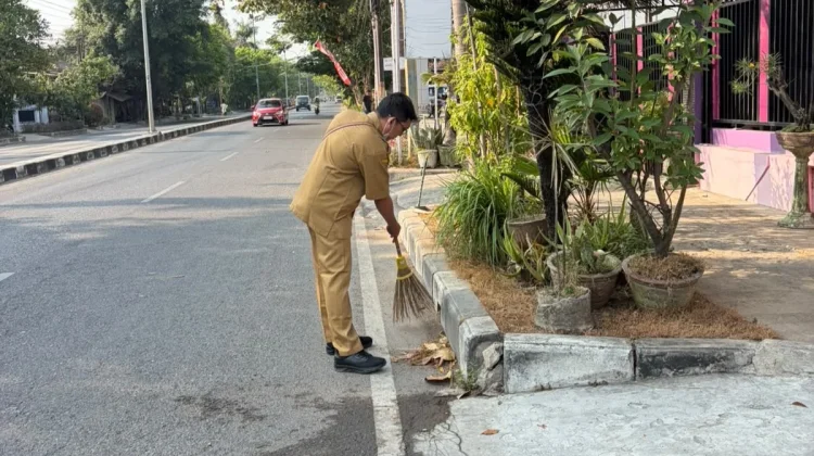 DLH Rembang Evaluasi Pengerahan ASN Sapu Jalan, Kini Terapkan Strategi Baru