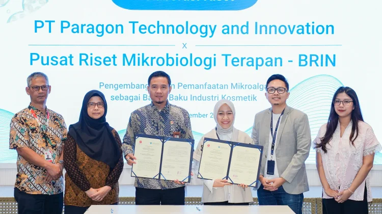 ParagonCorp dan BRIN Perkuat Riset Mikroalga untuk Bahan Baku Kosmetik
