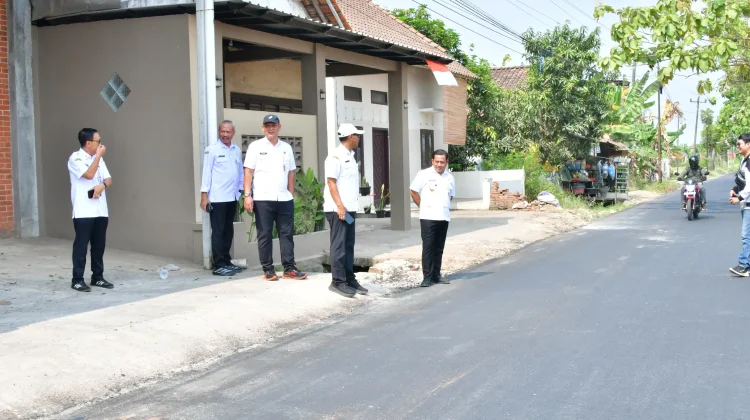 Jalan Pasar Bligo-Pakumbulan Mulus, Akses Ekonomi Warga Pekalongan Lancar