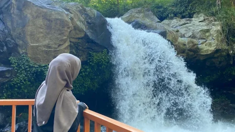 Curug Panglebur Gongso, Air Terjun Indah di Kendal