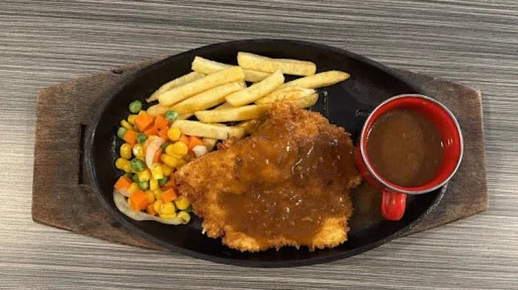 Tips Membuat Lapisan Chicken Cordon Bleu Tidak Berminyak