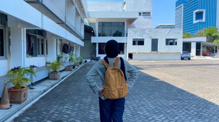 Memilah Isi Tas, Penting Bagi Tulang